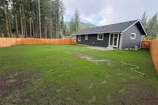 8672 Bell Ct, Maple Falls, WA 98266 - Photo 25