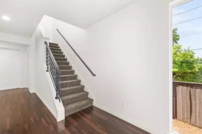5657 S 328th Place, Auburn, WA 98001 - Photo 5