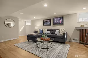 8039 40th Ave NE, Seattle, WA 98115 - Photo 15