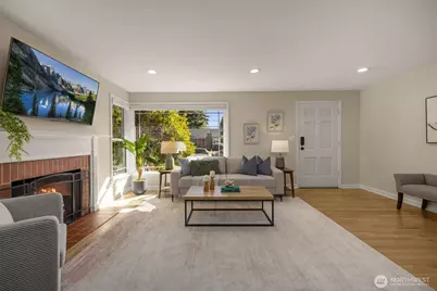 8039 40th Avenue NE, Seattle, WA 98115 - Photo 9