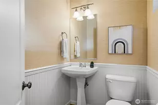 19813 NE Arbutus Ct, Poulsbo, WA 98370 - Photo 21