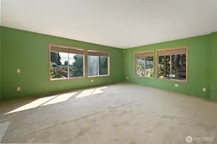 4407 30th Ave W, Seattle, WA 98199 - Photo 3