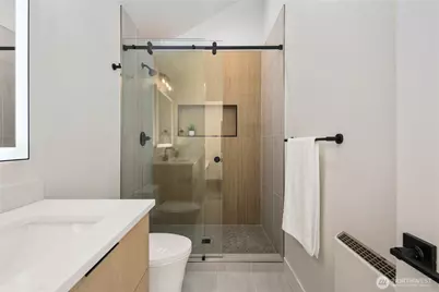 724 N 89th Street, Seattle, WA 98103 - Photo 21
