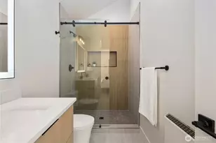 724 N 89th St, Seattle, WA 98103 - Photo 21