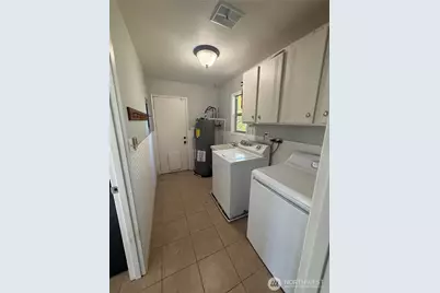 301 N Washington Avenue, Long Beach, WA 98631 - Photo 11