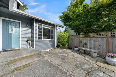 3824 Briarcliffe Court, Bellingham, WA 98226 - Photo 3