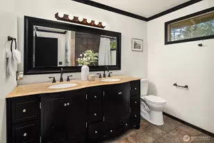 22223 NE 82nd Pl, Redmond, WA 98053 - Photo 21