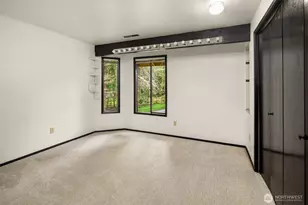 22223 NE 82nd Pl, Redmond, WA 98053 - Photo 23
