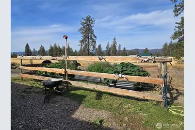 4297 Bissell Road, Hunters, WA 99137 - Photo 23