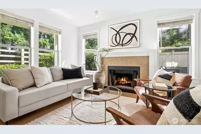 12737 NE 132nd Street, Kirkland, WA 98034 - Photo 3