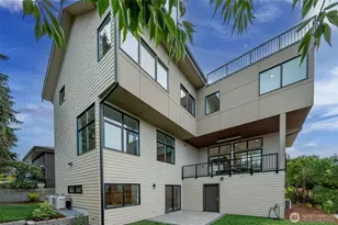 2410 NW Neptune Pl, Seattle, WA 98117 - Photo 35