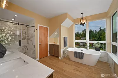 2410 NW Neptune Place, Seattle, WA 98117 - Photo 17