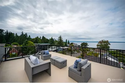 2410 NW Neptune Place, Seattle, WA 98117 - Photo 31