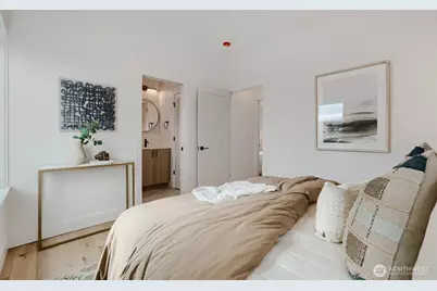 5042 35th Avenue NE, Seattle, WA 98105 - Photo 11