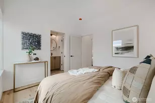 5042 35th Ave NE, Seattle, WA 98105 - Photo 11