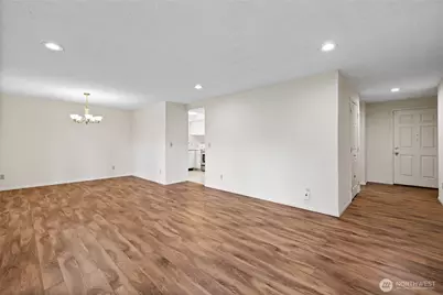 26312 Woodland Way S, Kent, WA 98030 - Photo 5