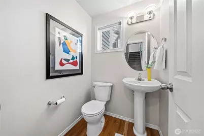 12325 10th Place NE #D, Seattle, WA 98125 - Photo 23