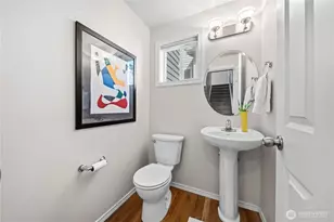 12325 10th Pl NE, Seattle, WA 98125 - Photo 23
