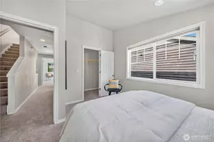 12325 10th Pl NE, Seattle, WA 98125 - Photo 17