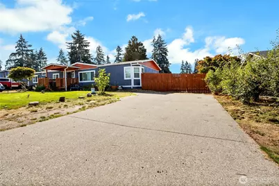 720 190th Street E, Spanaway, WA 98387 - Photo 3