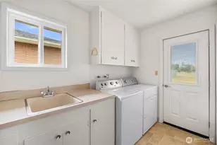 16572 S Wall St, Mount Vernon, WA 98273 - Photo 25