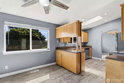 10116 100th Street Ct SW, Lakewood, WA 98498 - Photo 13