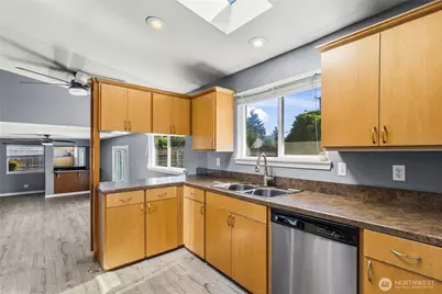 10116 100th Street Ct SW, Lakewood, WA 98498 - Photo 11