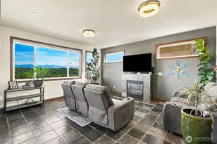 10908 177th Ave Ct E, Bonney Lake, WA 98391 - Photo 9