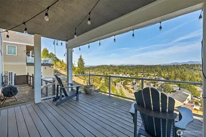 10908 177th Avenue Ct E, Bonney Lake, WA 98391 - Photo 11