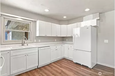 64 N James Avenue, East Wenatchee, WA 98802 - Photo 11