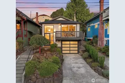 5128 Palatine Avenue N, Seattle, WA 98103 - Photo 1