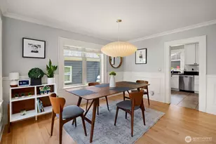 43 W Etruria, Seattle, WA 98119 - Photo 5
