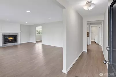 4625 92nd Street NE, Marysville, WA 98270 - Photo 3