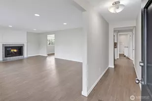 4625 92nd St NE, Marysville, WA 98270 - Photo 3