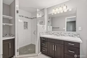 2223 235th Pl SE, Bothell, WA 98021 - Photo 9
