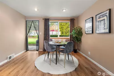 19513 Meridian Avenue N, Shoreline, WA 98133 - Photo 11