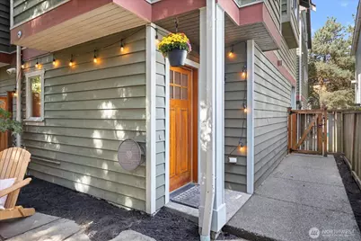 741 N 94th Street #C, Seattle, WA 98103 - Photo 3