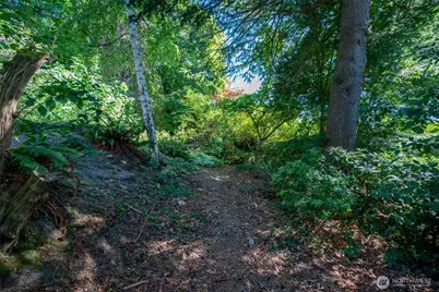 4810 54th Avenue SW, Seattle, WA 98116 - Photo 25
