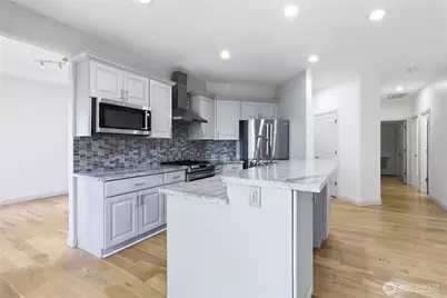 24312 Main Drive, Sammamish, WA 98074 - Photo 13