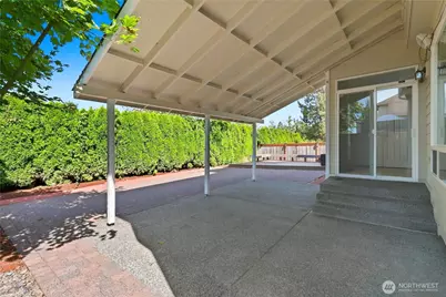 24312 Main Drive, Sammamish, WA 98074 - Photo 37
