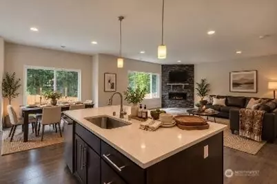 1129 150th Street SW, Lynnwood, WA 98087 - Photo 3