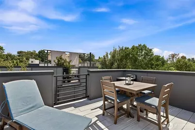 310 21st Avenue #B, Seattle, WA 98122 - Photo 21