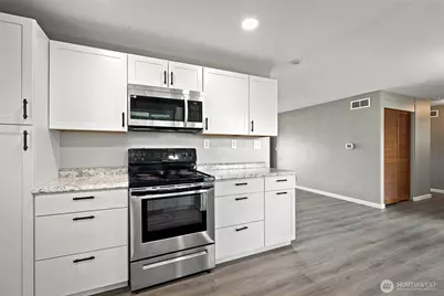 217 N 63rd Avenue, Yakima, WA 98908 - Photo 7