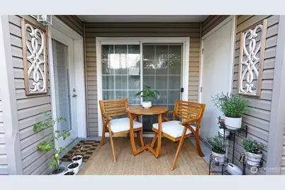 3221 S 208th Street, SeaTac, WA 98198 - Photo 15