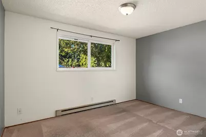 24924 35th Avenue S, Kent, WA 98032 - Photo 11