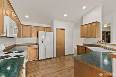 10906 183rd Avenue, Bonney Lake, WA 98391 - Photo 13