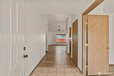 10906 183rd Avenue, Bonney Lake, WA 98391 - Photo 5