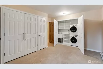 14633 NE 40th Street #K8, Bellevue, WA 98007 - Photo 19