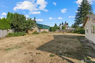 9304 55th Avenue NE, Marysville, WA 98270 - Photo 33
