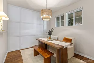 2034 Newport Way NW, Issaquah, WA 98027 - Photo 11